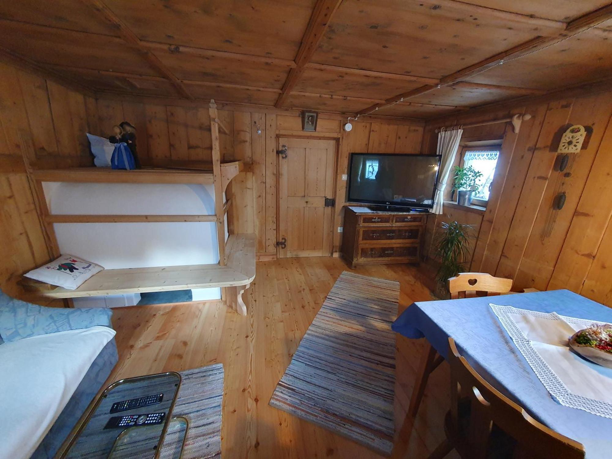 Apartement Schuster Lake Prags Braies المظهر الخارجي الصورة