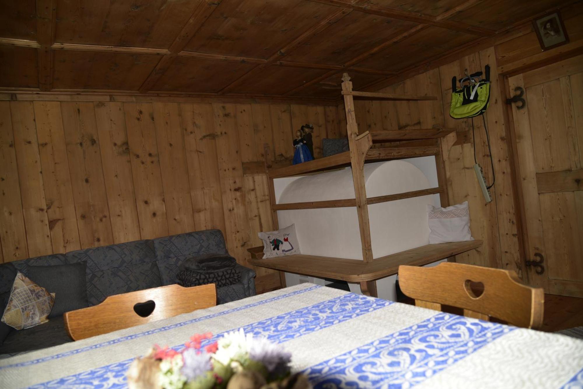 Apartement Schuster Lake Prags Braies المظهر الخارجي الصورة