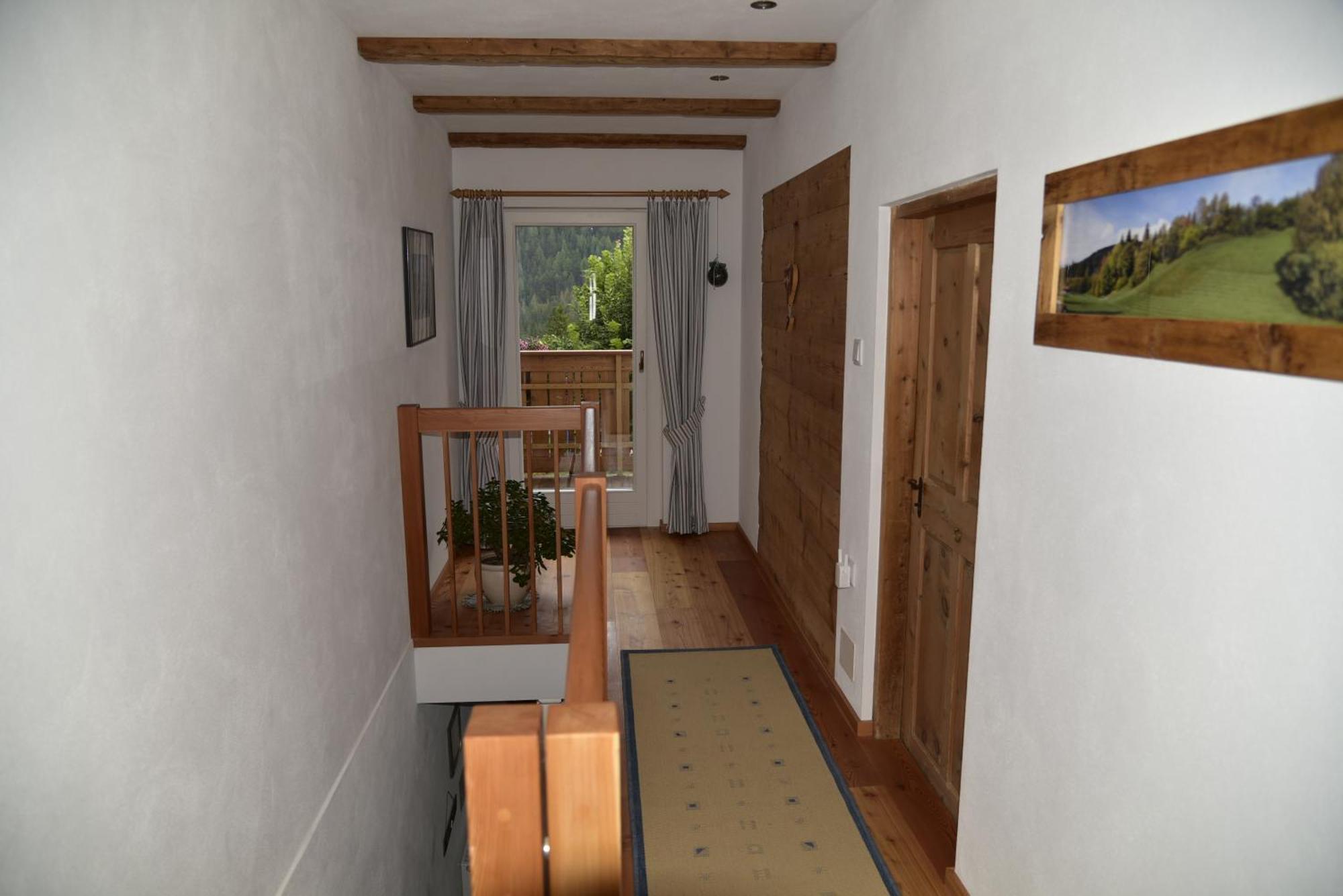 Apartement Schuster Lake Prags Braies المظهر الخارجي الصورة