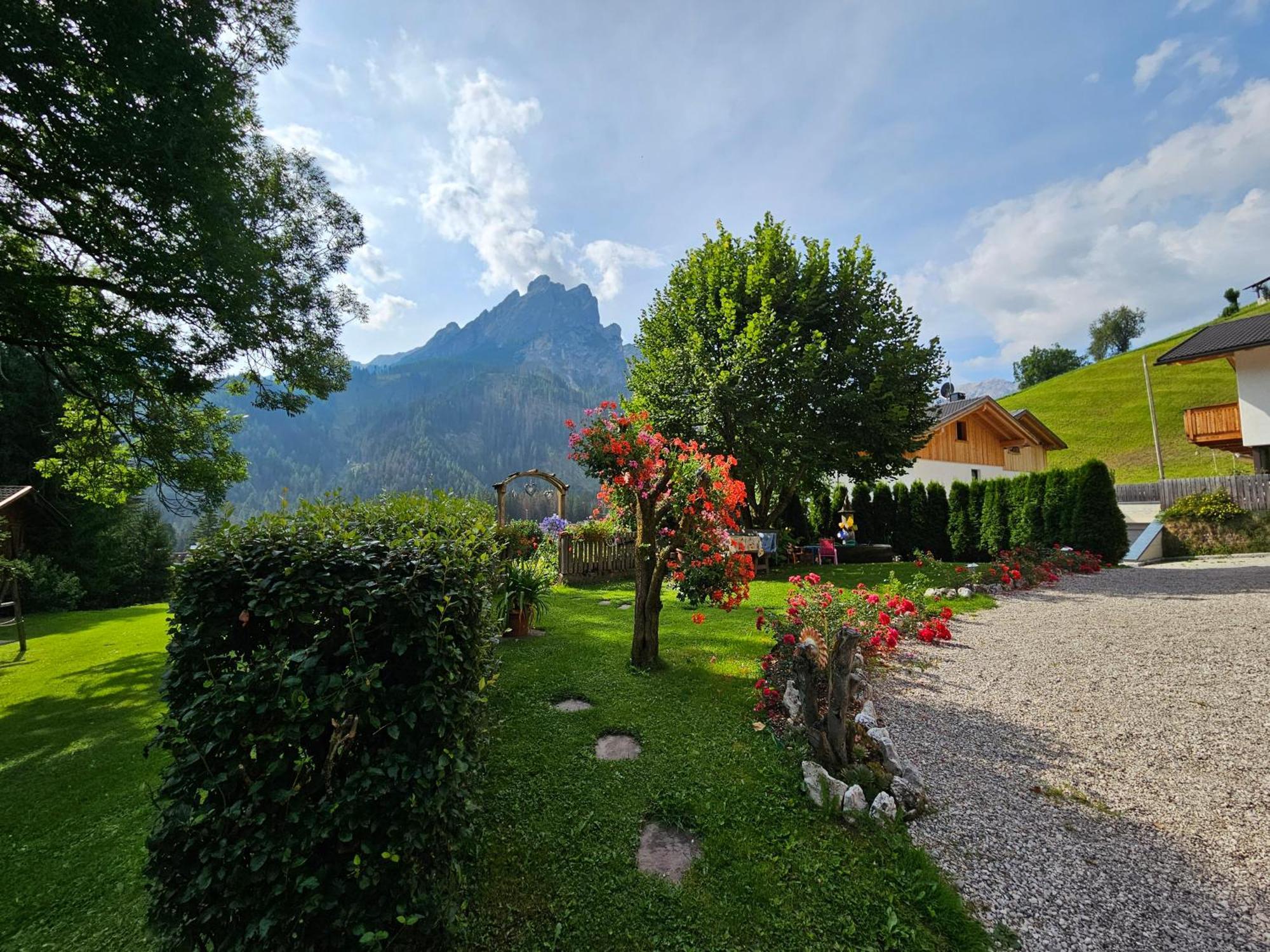 Apartement Schuster Lake Prags Braies المظهر الخارجي الصورة